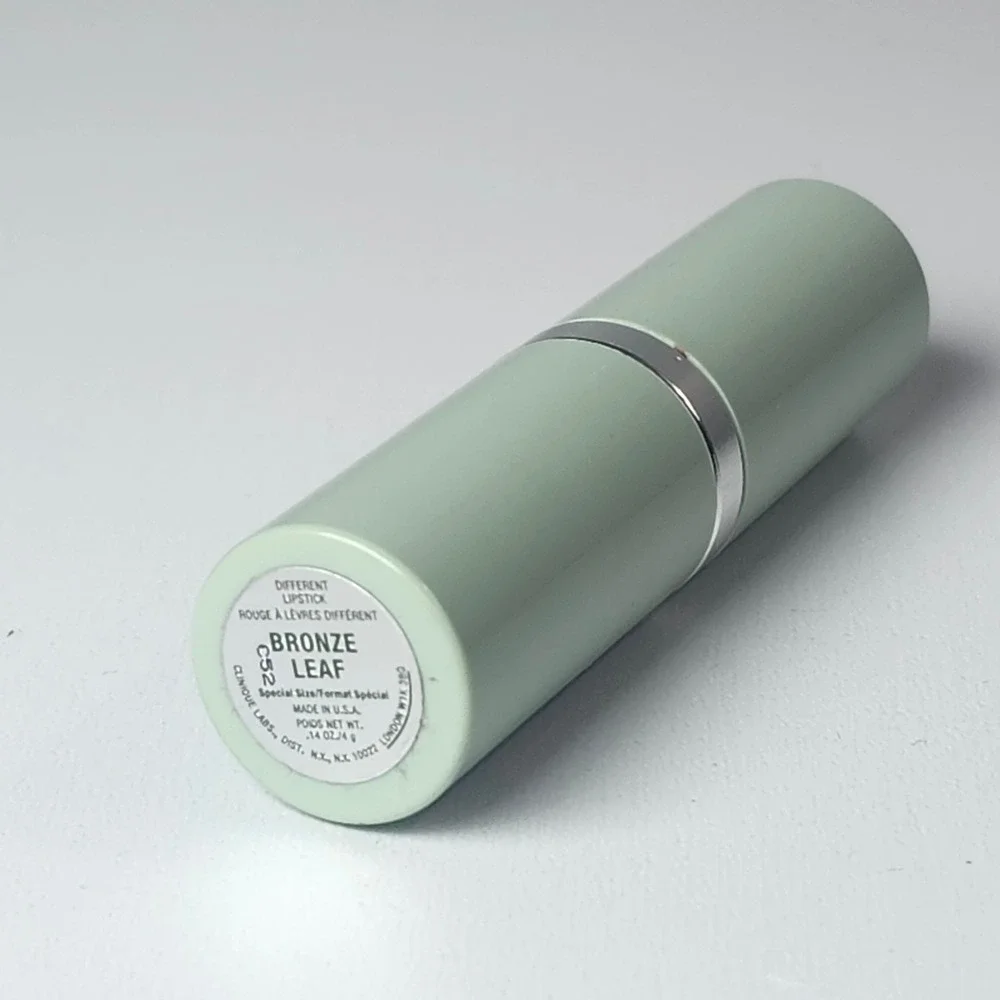 CLINIQUE Different Lipstick BRONZE LEAF Discontinued Rare (0.14oz/4g)